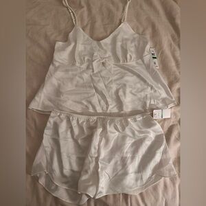 Flora Nikrooz Bowie Set in Ivory Coast